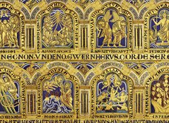 Abbildung einiger E-mailtafeln des Verduner Altars mit biblischen Szenen, Engeln und Christusdarstellungen.