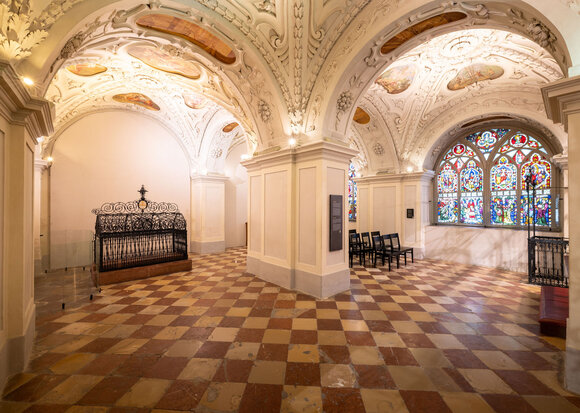Blick in die Leopoldskapelle des Stiftes Klosterneuburg.